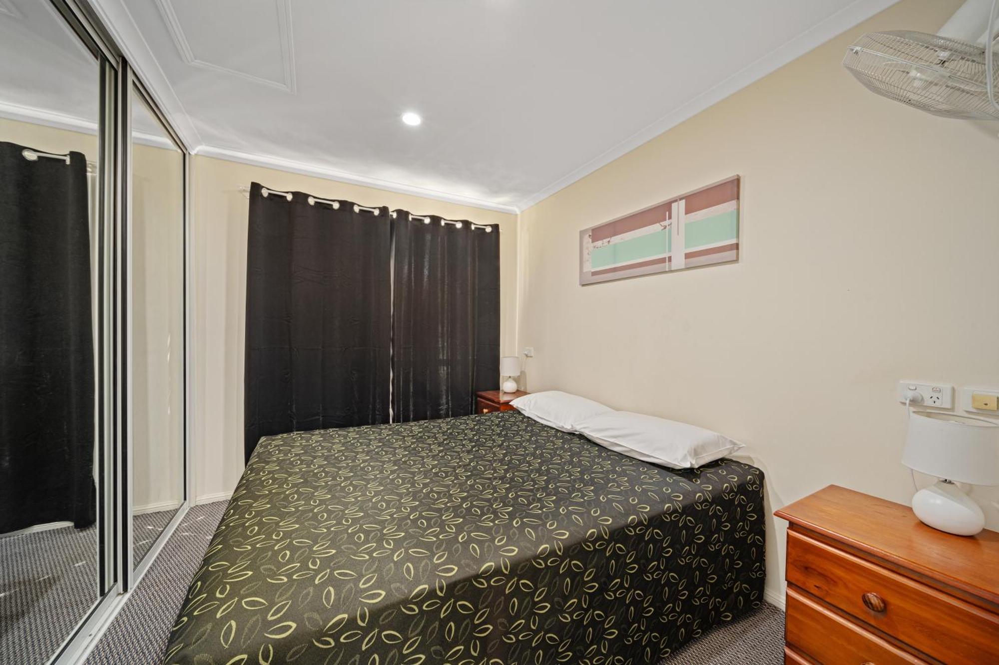 Emerald Motel Apartments Extérieur photo