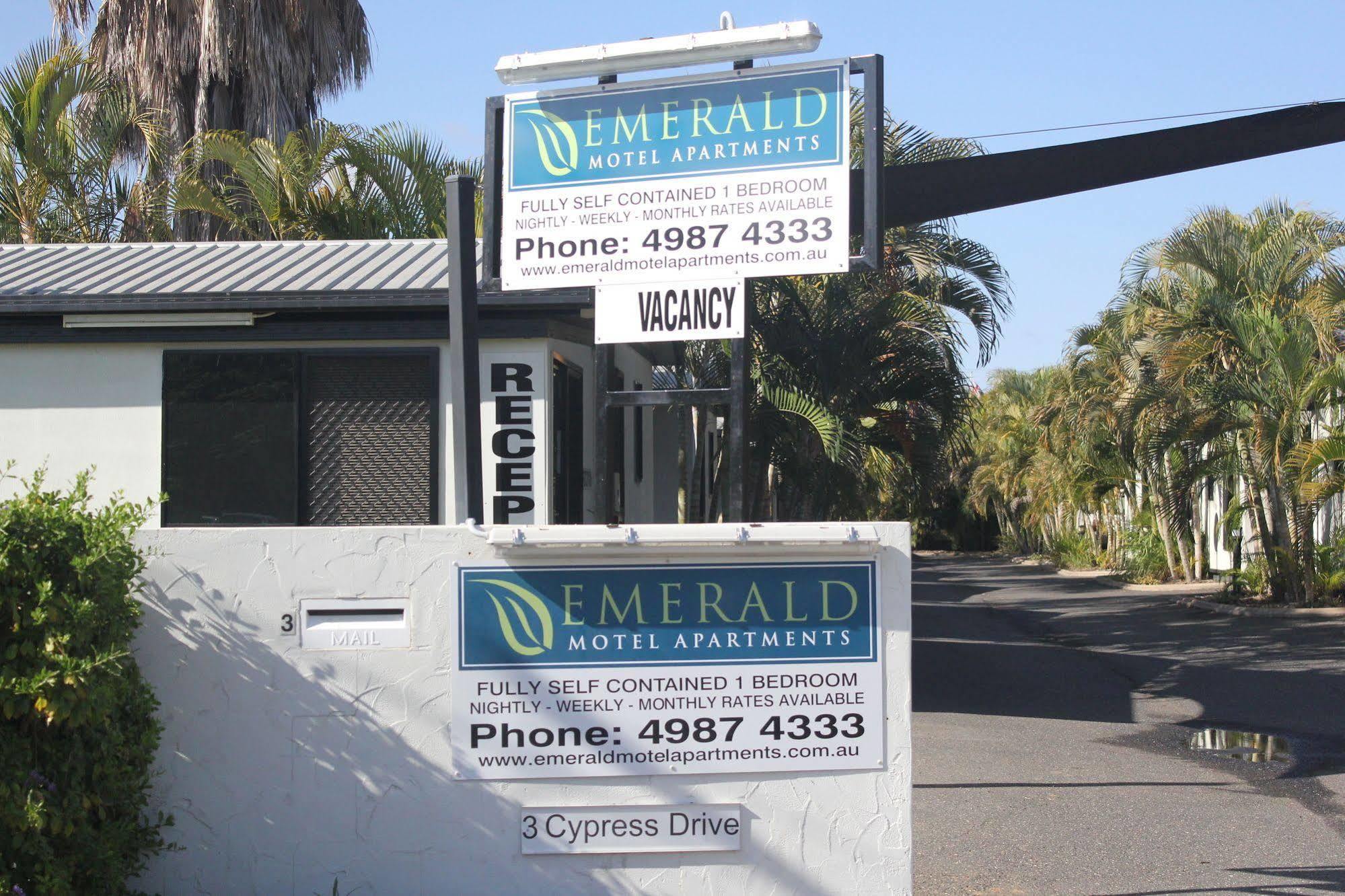 Emerald Motel Apartments Extérieur photo